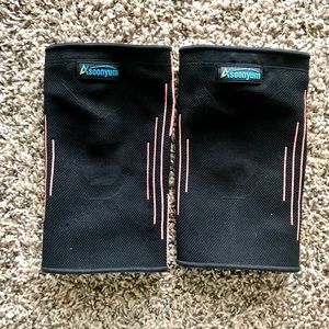 Compression Knee Sleeves